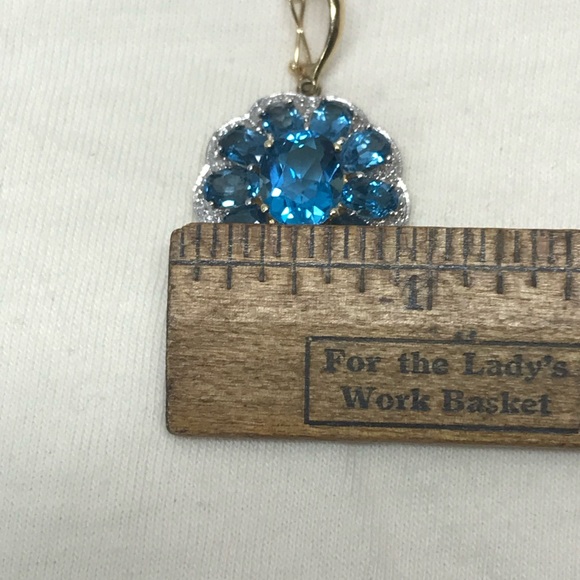 14k Gold Blue Topaz Flower Necklace Pendant - Picture 11 of 12